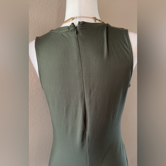 Soft and stretchy sleeveless jumpsuit in dark olive - Picture 6 of 9